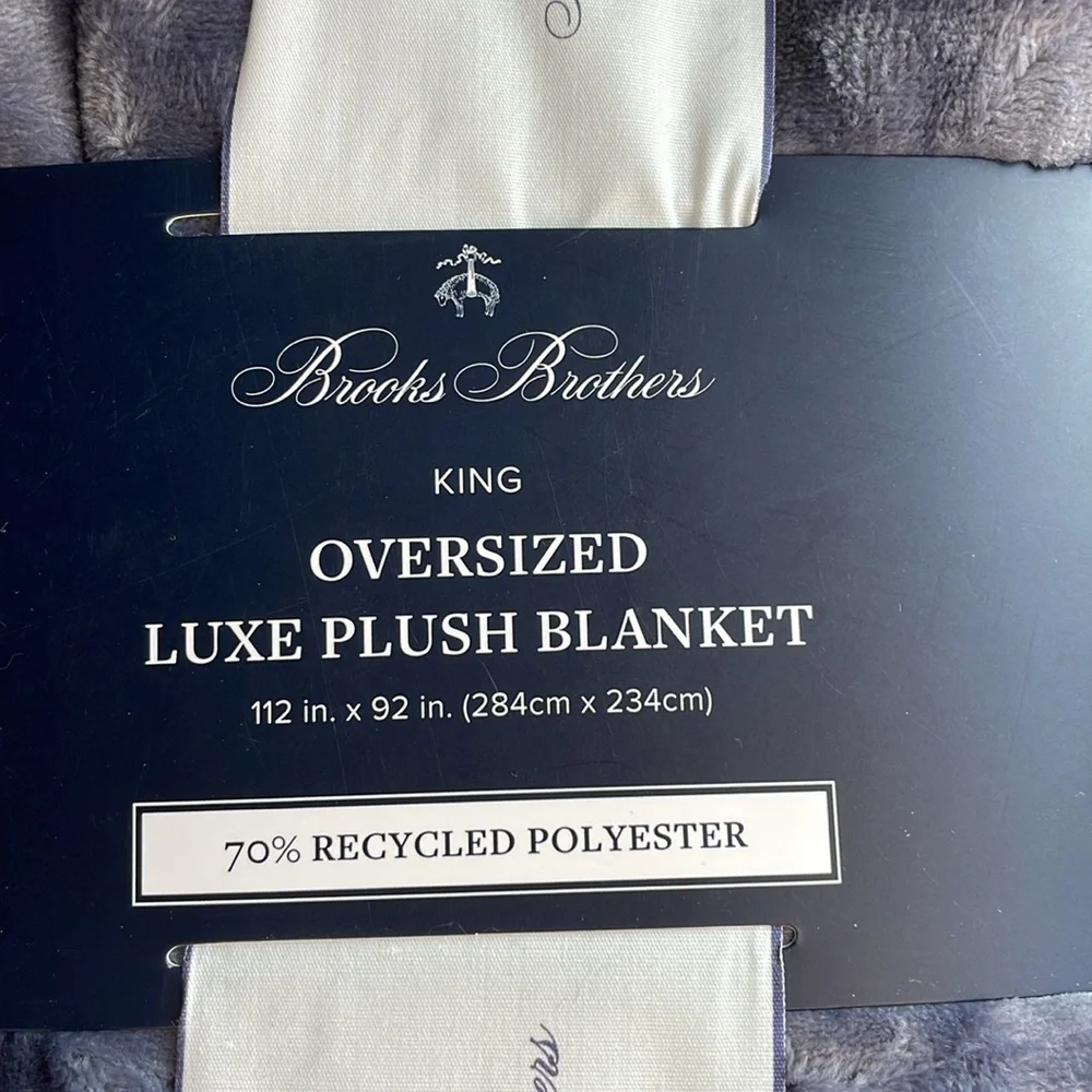 🎉HP🎉~BROOKS BROTHERS King Luxe Plush Blanket 🛏️ NWT! Slate blue color - Picture 10 of 13